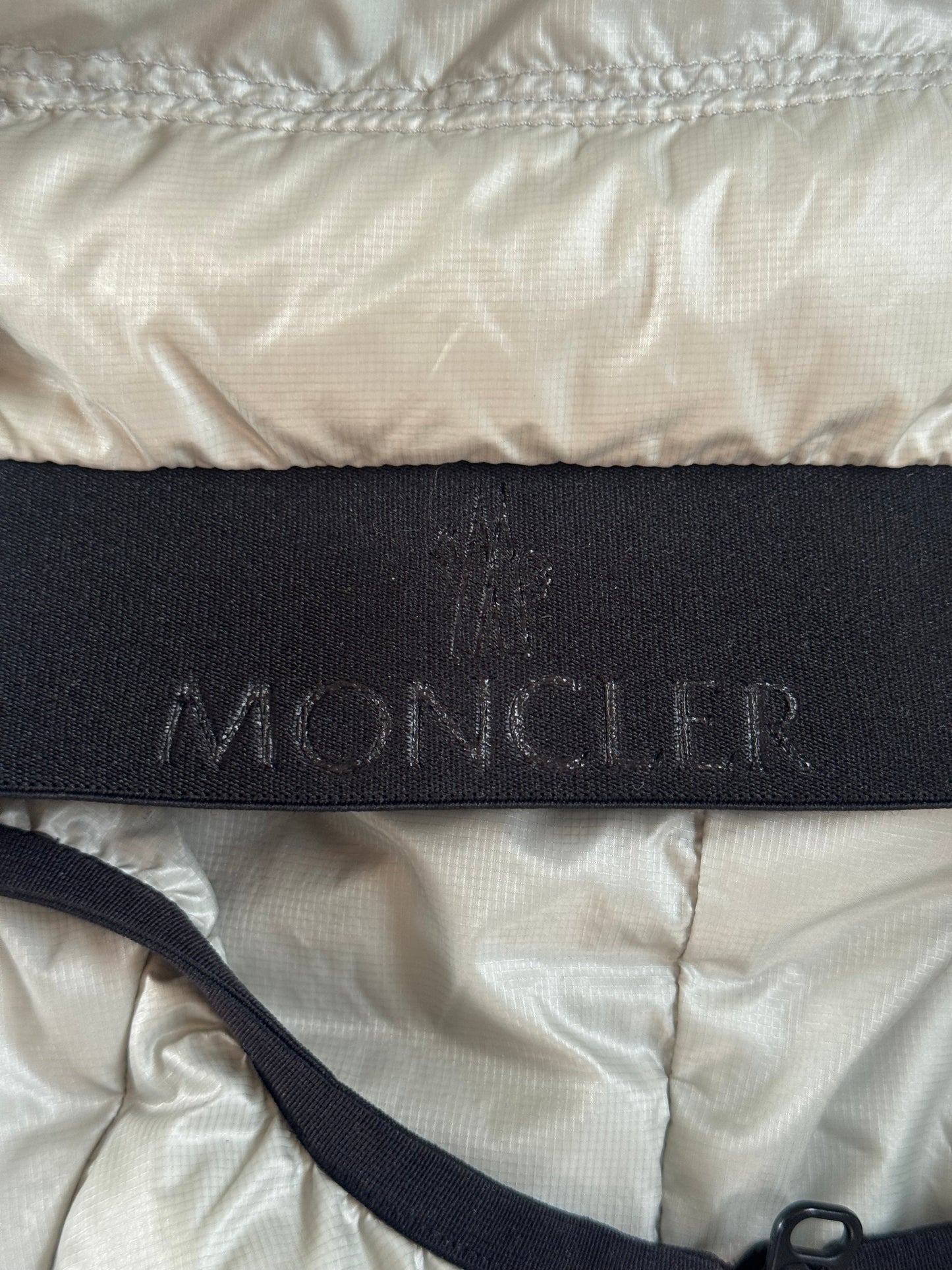 Moncler jakke Lusenej