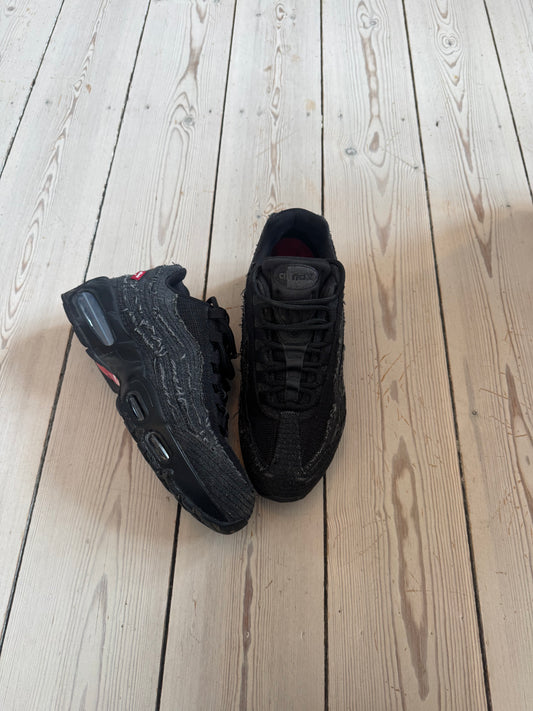 Air Max 95 OG x Levi's